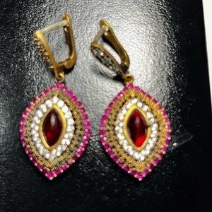 Costume jewellery earrings